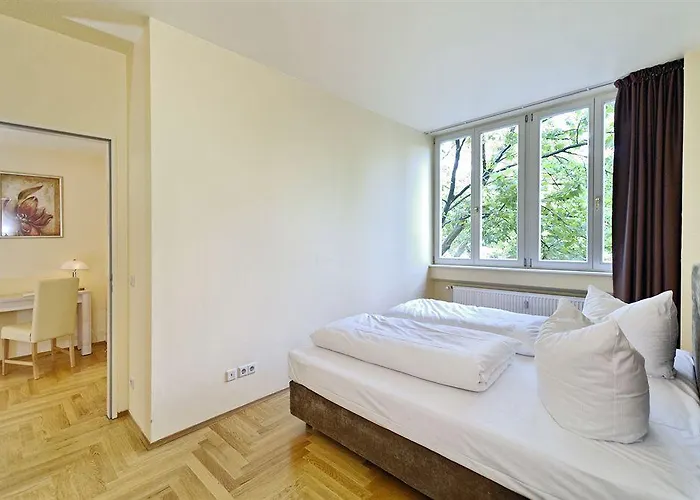 Amc Bundesallee Otel